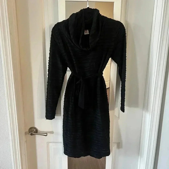 501 Johnny Was Maternity Black Long Sleeve Dress Size Medium - Picture 1 of 5
